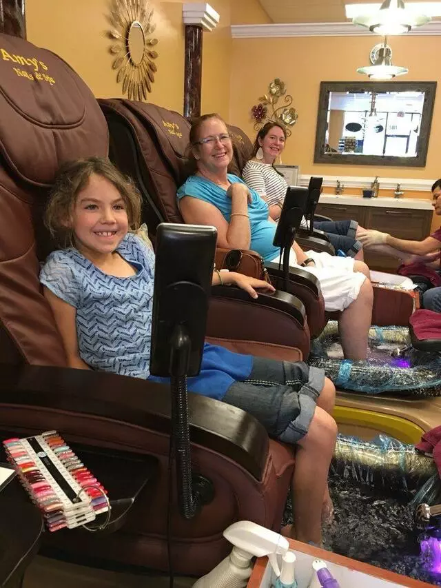 Amy’s Nail & Spa