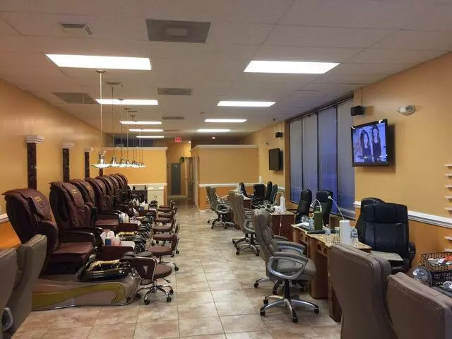 Amy’s Nail & Spa