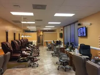Amy’s Nail & Spa