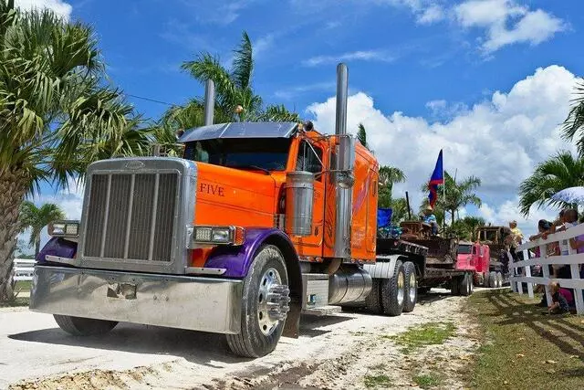 All Truck Center