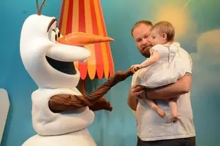 Olaf On Summer Vacation