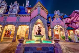 Castle Couture