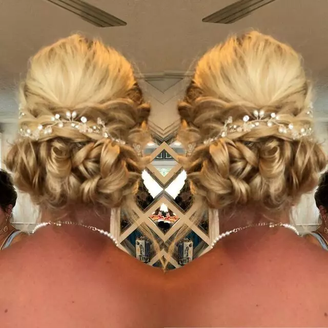 Alluring Looks