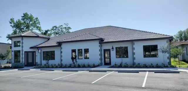 Dr. Bryan Q. Phamnguyen, DDS, PA