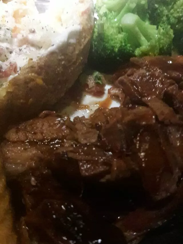 Smokey Bones Bar & Fire Grill