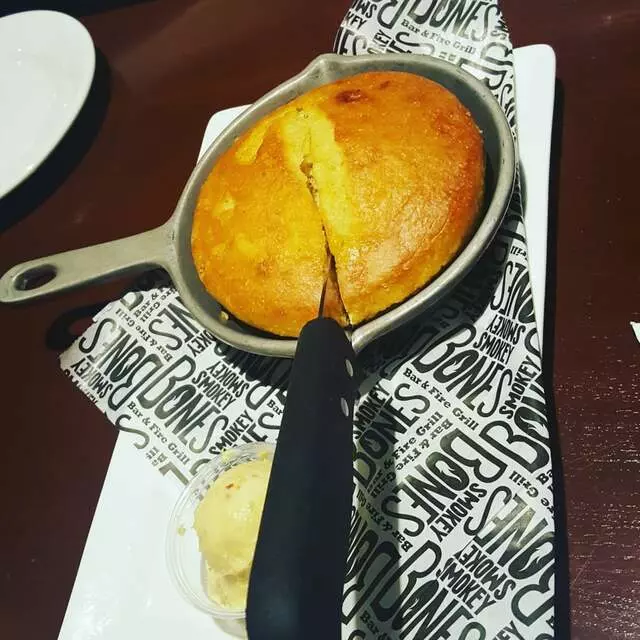 Smokey Bones Bar & Fire Grill