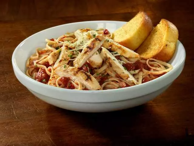 Smokey Bones Bar & Fire Grill