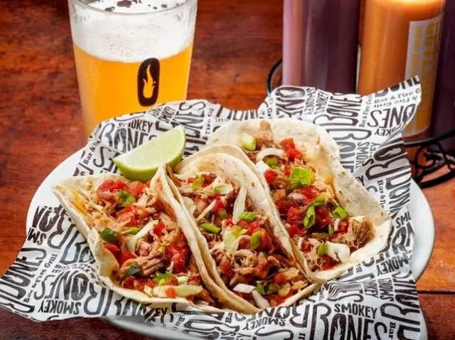 Smokey Bones Bar & Fire Grill