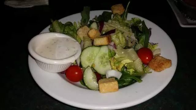 Smokey Bones Bar & Fire Grill