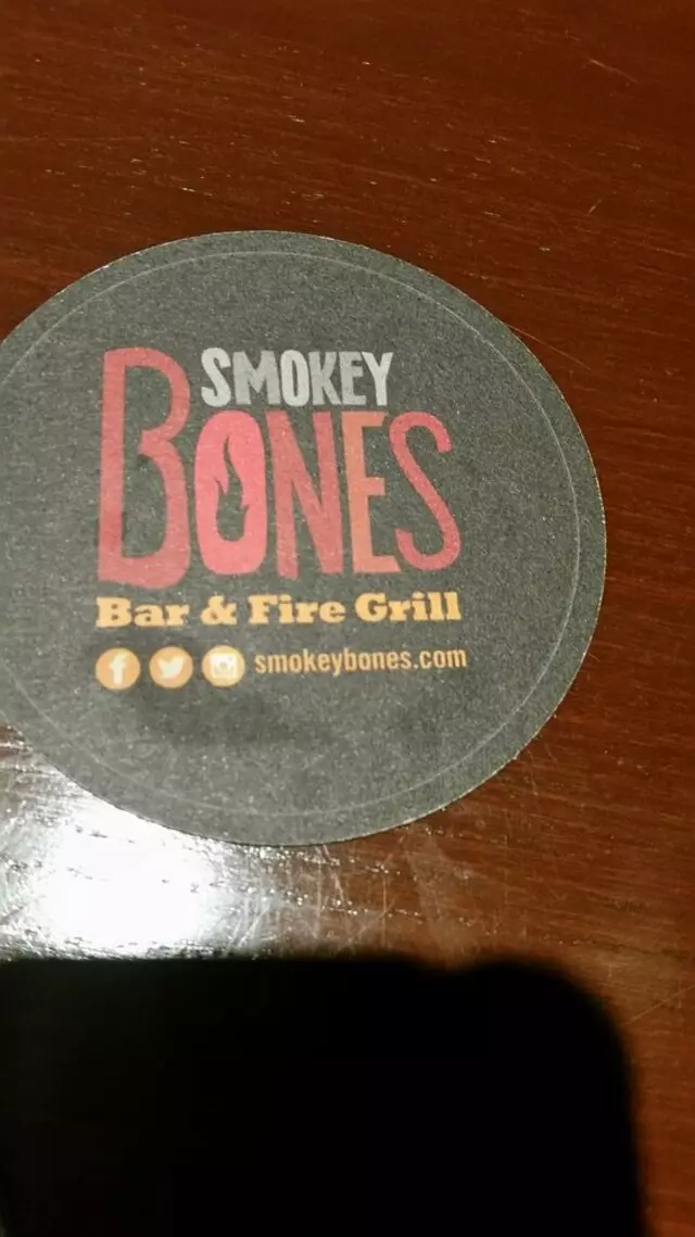 Smokey Bones Bar & Fire Grill