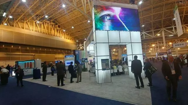 AVR Expos