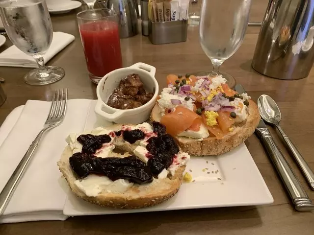 Oscar's