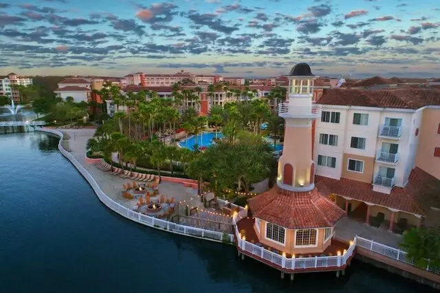 Marriott&apos;s Grande Vista