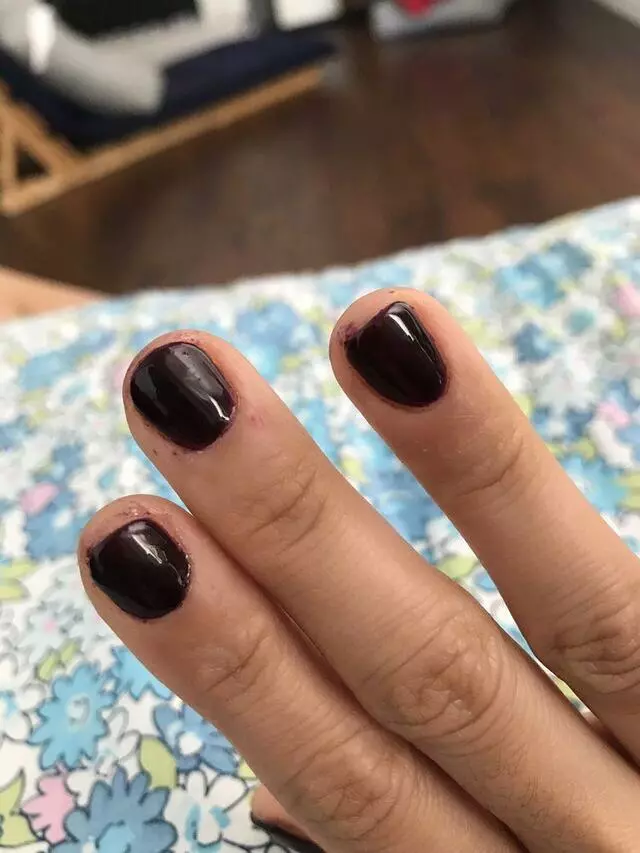AB Nails Salon