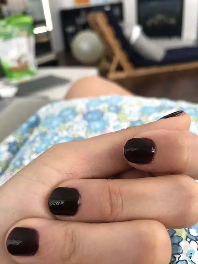 AB Nails Salon