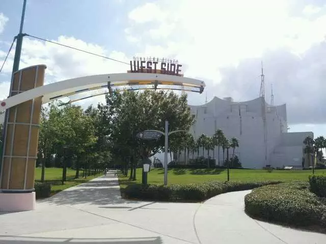 Downtown Disney Bus Stop - West Side