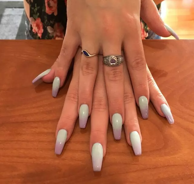 1st VN nails & spa