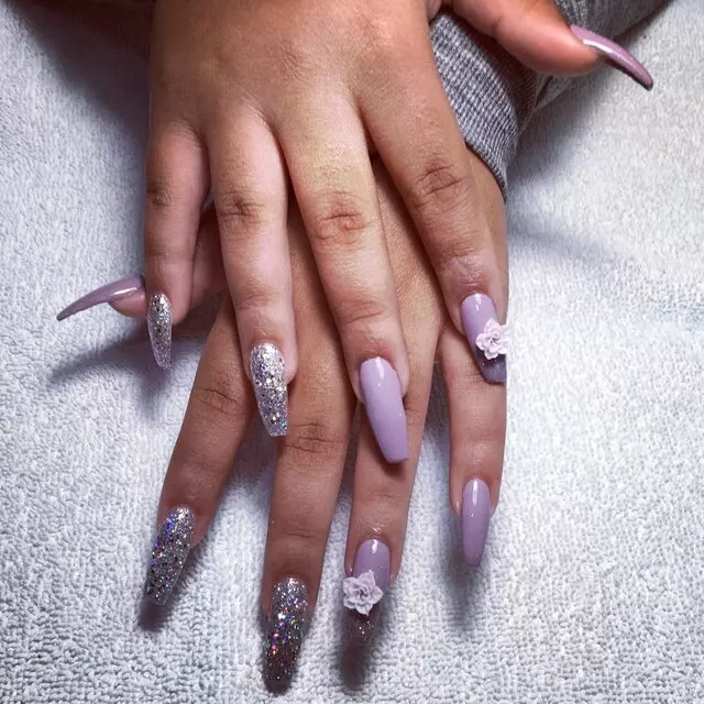 1st VN nails & spa