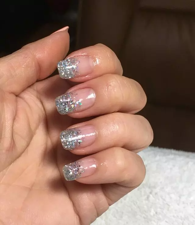 1st VN nails & spa